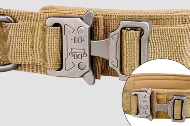 Taktisches Hundehalsband Khaki – mit Griff – M/L/XL